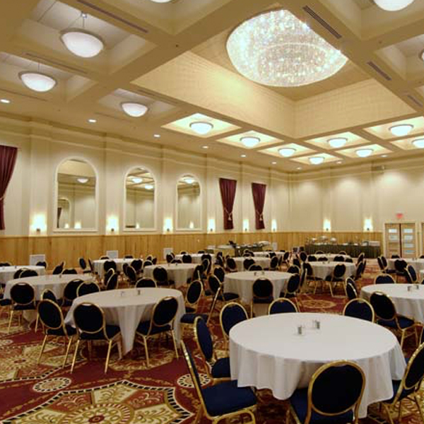 02_Christina Ballroom_01